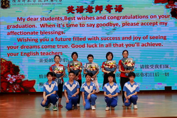 9bd10653ded5425dbccc82883bf7f7a1.png